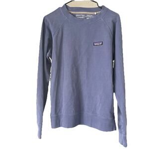 Patagonia Women’s 100% Organic Cotton Powdery Blue Pullover. Granola, Outdoorsy